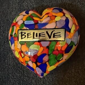 HAND BLOWN GLASS HEART BY:MAD ART